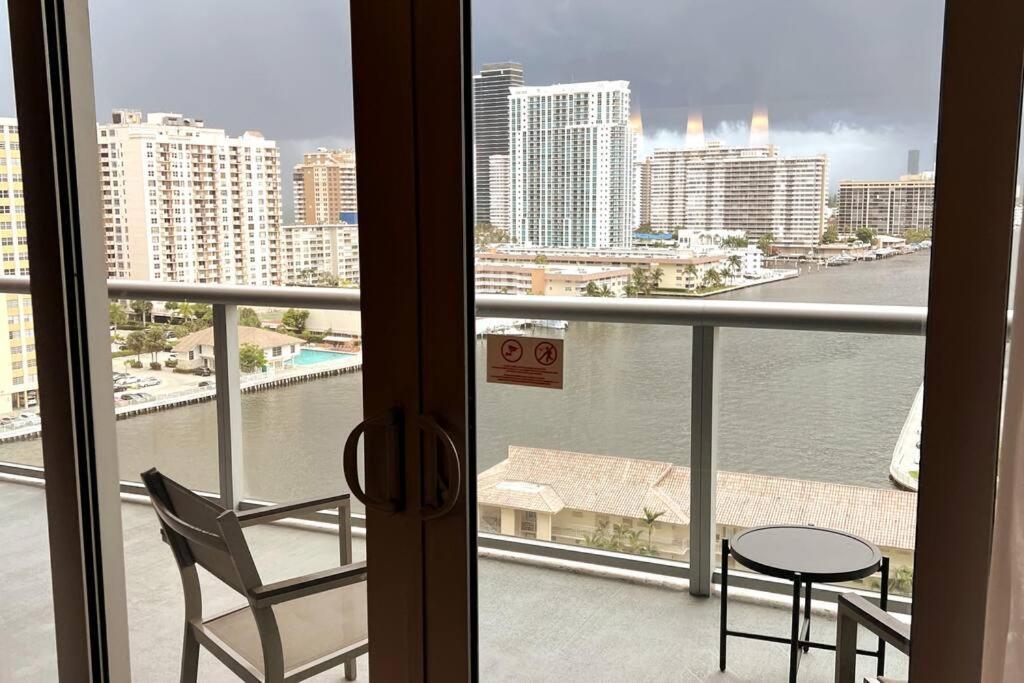 Beachwalk 1B 1B Incredible View Apartment 14 A Hallandale Beach Εξωτερικό φωτογραφία